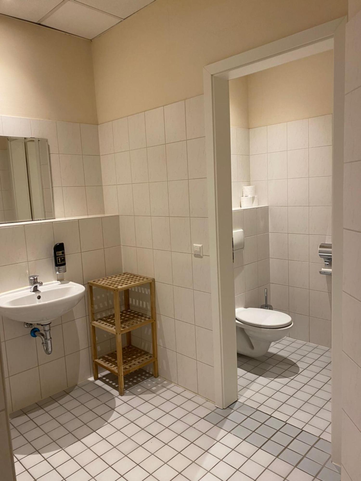 Habitación Compartida Mixta de 6 camas